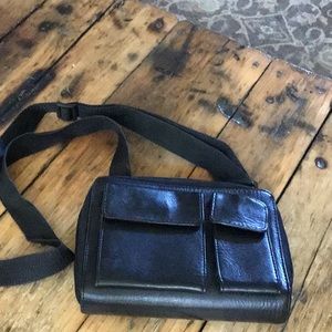 Small black work bag w planner and pockets